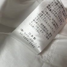 画像をギャラリービューアに読み込む, yori ヨリ ルナスリーブブラウス