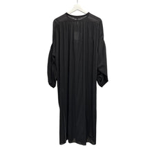 Load image into Gallery viewer, CHIGNON シニヨン 袖ギャザーシアーワンピース 5733-445KK