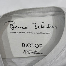 Lade das Bild in den Galerie-Viewer, Bruce Weber×BIOTOP×10 Culture ブルースウェーバー ビオトープ テンカルチャー Photo T-shirts ケイトモスフォトプリントTシャツ 14159
