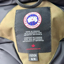 Load image into Gallery viewer, CANADA GOOSE カナダグース CHATEAU PARKA FUSION FIT ダウンジャケット 3426MA M カーキ 付属品完備 15648