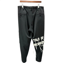 画像をギャラリービューアに読み込む, Yohji yamamoto POUR HOMME ヨウジヤマモトプールオム 24AW アップリケメッセージデザインウールギャバジンワイドパンツ HO-P70-534 14275