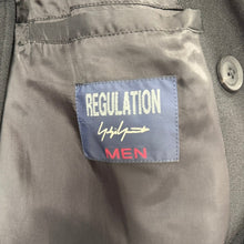 画像をギャラリービューアに読み込む, REGULATION Yohji Yamamoto レギュレーションヨウジヤマモト Re ARMY GABARDINE O-8BWRe GABARDINE COAT ウールギャバジンダブルブレストコート HO-C02-141 14270