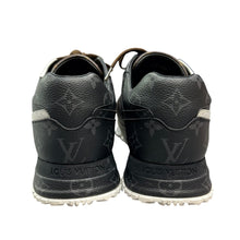 Load image into Gallery viewer, LOUIS VUITTON ルイヴィトン ランアウェイ モノグラムスニーカー BM0280 8 1/2 ブラウン 15646
