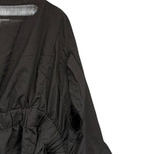 Load image into Gallery viewer, COMME des GARCONS コムデギャルソン 18SS サイドリボンカッティングデザインブラウス シャツ ポンチョ GA-B018 GA-B018 13909