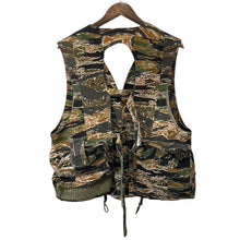 Lade das Bild in den Galerie-Viewer, DRIES VAN NOTEN ドリスヴァンノッテン 20SS GLOBE カーゴポケットカモフラ柄ベスト 13703