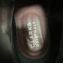 Load image into Gallery viewer, CLARKS クラークス DESERT ROCK スウェードデザートブーツ 61360542