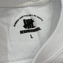 Load image into Gallery viewer, NEIGHBORHOOD×UNDEFEATED ネイバーフッド アンディフィーテッド 21SS NHUF-2 / C-TEE Tシャツ 211PCUFN-ST02S 14071