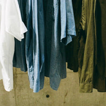 Load image into Gallery viewer, COMOLI コモリ 21SS ベタシャンオープンカラーシャツ T01-02012