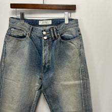 Load image into Gallery viewer, ANCELLM アンセルム INDIGO STRAIGHT 5P DENIM PANTS ユーズド加工ストレートデニムパンツ ANC-PT10-A