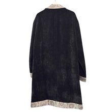 画像をギャラリービューアに読み込む, S'YTE by yohji yamamoto サイト ヨウジヤマモト VELVETEEN LONG COAT WITH GOBELINS JACQUARD SWITCHED DESIGN ゴブランモチーフジャガードベロアロングコート UU-C11-814 14247