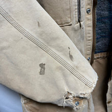 Load image into Gallery viewer, Carhartt カーハート 古着 ボロ ワークジャケット 13861