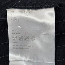 Load image into Gallery viewer, COMME de GARCONS COMME des GARCONS コムコム コムデギャルソン 16SS タックデザインストライプワイドハーフパンツ RQ-P011 13895