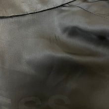 Load image into Gallery viewer, BLESS ブレス N18 aliroundwear c j sweater 4001 テーラードディティール再構築ロゴプルオーバーブルゾン M ブラック 3467