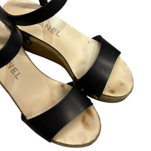 Load image into Gallery viewer, CHANEL シャネル レザーストラップクレープソールサンダル サイズ35 14454