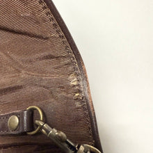 Load image into Gallery viewer, Jean Paul Gaultier ジャンポールゴルチェ VサイバーPVCショルダーバッグ ポーチ 14122