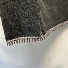 Load image into Gallery viewer, JUNYA WATANABE ジュンヤワタナベ 00AW フリンジ装飾ウールニットセーター AD2000 ARCHIVE グレー 3528