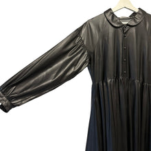 Load image into Gallery viewer, ha | za | ma ハザマ 20AW フェイクレザー経年真価のワンピース 14163