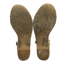 Load image into Gallery viewer, CHANEL シャネル レザーストラップクレープソールサンダル サイズ35 14454