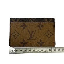 Load image into Gallery viewer, LOUIS VUITTON ルイヴィトン カードケース ポルト カルト サーンプル モノグラム リバース M69161
