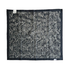 Lade das Bild in den Galerie-Viewer, Acne Studios アクネストゥディオズ コットンシルクペイズリーバンダナ スカーフ ストール