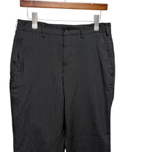 Load image into Gallery viewer, COMME des GARCONS HOMME DEUX コムデギャルソンオムドゥ 19AW ポリエステル縮絨加工ストライプテーパードパンツ DD-P045 AD2019 14101