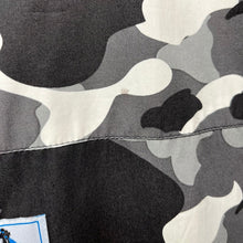 Load image into Gallery viewer, A BATHING APE アベイシングエイプ SAMPLE 1stカモ リバーシブルマウンテンパーカー フーデットジャケット