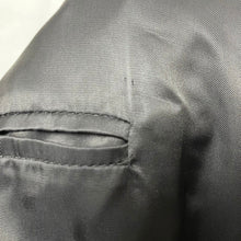 Load image into Gallery viewer, BLESS ブレス N18 aliroundwear c j sweater 4001 テーラードディティール再構築ロゴプルオーバーブルゾン M ブラック 3467