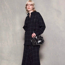 将图片加载到图库查看器,Y's ワイズ 24AW W/ CHECK RED STITCH BACK TUCKED OPEN TAB BLOUSE レッドステッチオープンタブウールチェックシャツ YO-B15-112 14228