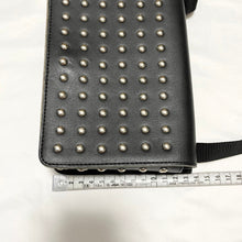 Load image into Gallery viewer, COMME des GARCONS コムデギャルソン スタッズレザーショルダーバッグ ポシェット