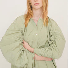 Load image into Gallery viewer, REKISAMI レキサミ 23SS シャーリングスリーブナイロンコート RC-23003 13825