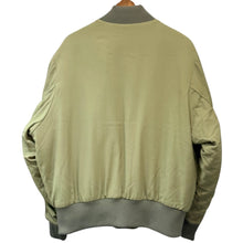 Lade das Bild in den Galerie-Viewer, adidas アディダス 24AW NEW PAD JKT OLISTR BROYA 中綿ボンバージャケット JD3744 S カーキ 15572