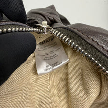 Load image into Gallery viewer, LEMAIRE ルメール 20SS SMALL BUM BAG Croissant Bag レザーショルダーバッグ クロワッサンバッグ BG253 LL095 13998
