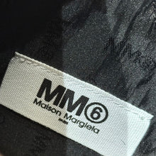 Load image into Gallery viewer, MM6 エムエムシックス ジャパニーズミニトートバッグ SB5WD0004 P4108 ブラック 14684