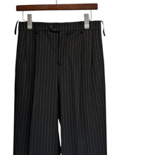 画像をギャラリービューアに読み込む, CELINE セリーヌ 21SS ストライプセットアップ ダブルブレストジャケット スケートスラックスパンツ 2V25D219M 2P498219M 14327