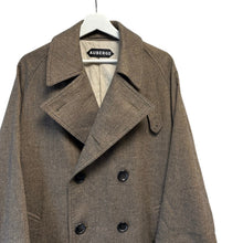 Lade das Bild in den Galerie-Viewer, AUBERGE オーベルジュ 21AW CHARIOT 御者コート 13956