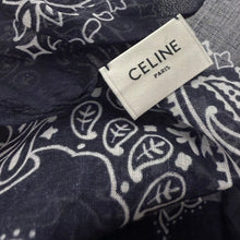 Lade das Bild in den Galerie-Viewer, CELINE セリーヌ スカーフ バンダナ ハンカチ 14096