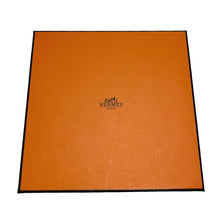 画像をギャラリービューアに読み込む, HERMES エルメス コットンシルクカレ50 レッド 3510