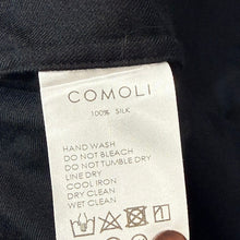Load image into Gallery viewer, COMOLI コモリ 23SS シルクネルスキッパーシャツ X01-02007 1 ブラック 15505