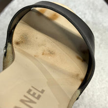 Load image into Gallery viewer, CHANEL シャネル レザーストラップクレープソールサンダル サイズ35 14454