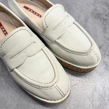 Lade das Bild in den Galerie-Viewer, PRADA プラダ 厚底ローファー 3D563 14453