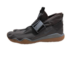 Load image into Gallery viewer, NIKE ナイキ KOMYUTER PREMIUM コミューター スニーカー 921664-200