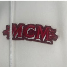 Load image into Gallery viewer, MCM エムシーエム ベルトバッグロゴデザインプルオーバーパーカー ヴィセトス