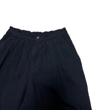 Load image into Gallery viewer, COMME des GARCONS COMME des GARCONS コムコム コムデギャルソン 16SS ポリエステル縮絨加工シャドーストライプクロップドパンツ RQ-P004