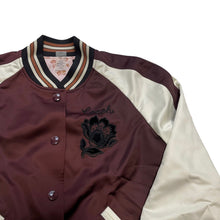 Load image into Gallery viewer, COACH コーチ REVERSIBLE SOUVENIR JACKET リバーシブルスーベニアジャケット スカジャン F76052