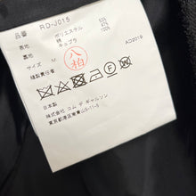 Load image into Gallery viewer, COMME des GARCONS COMME des GARCONS コムコム コムデギャルソン 19AW LOOK27 カットアウトフリルジャケット RD-J015