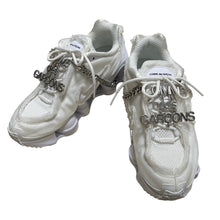 Load image into Gallery viewer, NIKE×COMME des GARCONS ナイキ コムデギャルソン 19SS WMNS Shox TL White CJ0546-100 ロゴチェーンスニーカー