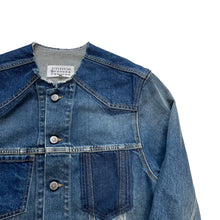 Load image into Gallery viewer, Maison Margiela メゾンマルジェラ 22SS カットオフノーカラーデニムジャケット S50AM0561