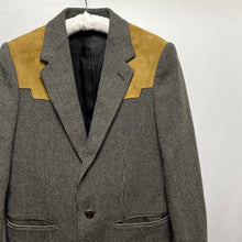 Lade das Bild in den Galerie-Viewer, CELINE セリーヌ 20AW ウールツイードウエスタンスウェードレザーパッチ2Bテーラードジャケット 2V07A030K