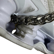 Load image into Gallery viewer, NIKE×COMME des GARCONS ナイキ コムデギャルソン 19SS WMNS Shox TL White CJ0546-100 ロゴチェーンスニーカー