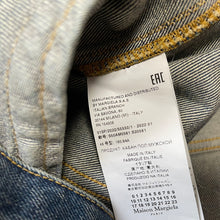 Load image into Gallery viewer, Maison Margiela メゾンマルジェラ 22SS カットオフノーカラーデニムジャケット S50AM0561